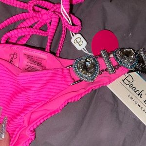 Beach Bunny Jazmin Love Halter Top & Bottom